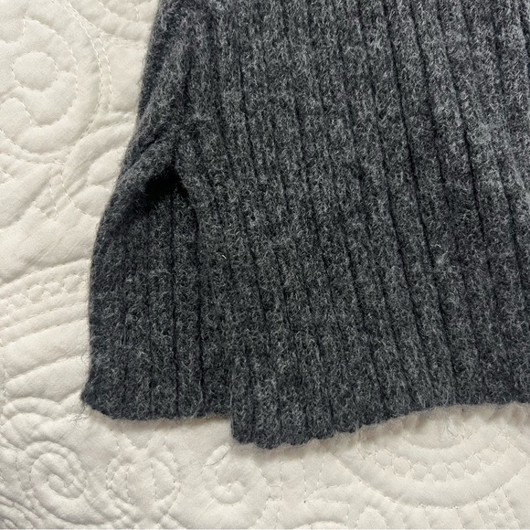 H&M Charcoal Gray Ribbed Knit Sweater Dress | SIZE XL EUC - Picture 7 of 12